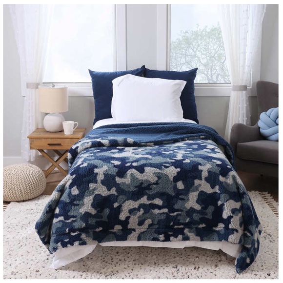 Life Comfort Ultimate Kids Sherpa Fleece Blanket BLUE